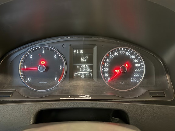 Volkswagen Transporter 9 of 19