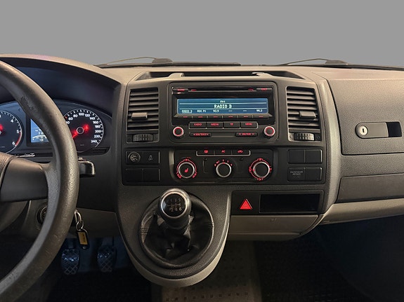 Volkswagen Transporter 11 of 19