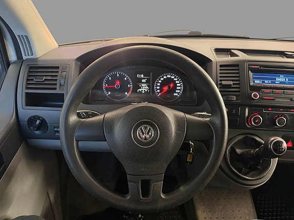 Volkswagen Transporter 10 of 19