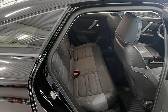 Citroen E-C4 22 of 24