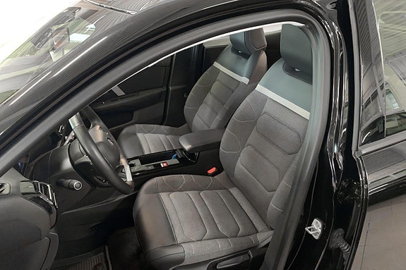 Citroen E-C4 8 of 24