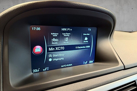 Volvo XC70 22 of 28