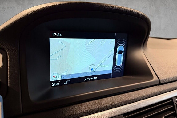 Volvo XC70 19 of 28