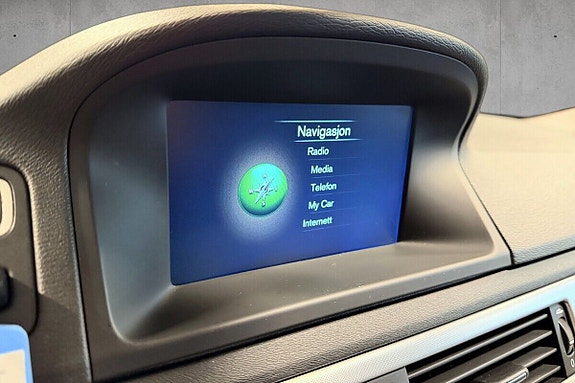 Volvo XC70 20 of 28