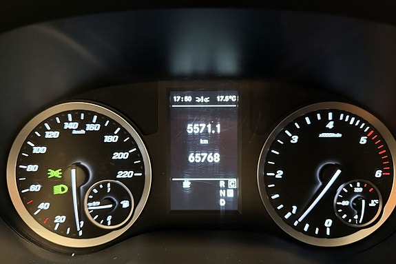 Mercedes-Benz Vito 119 15 of 29