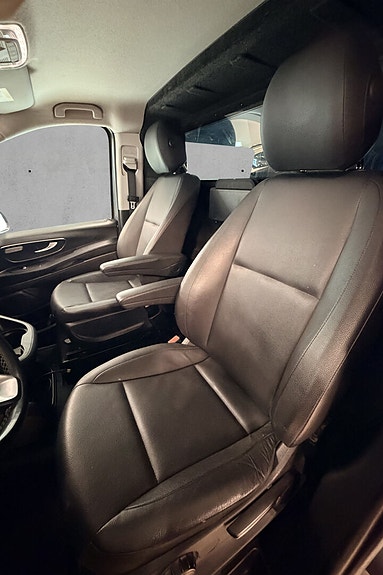 Mercedes-Benz Vito 119 10 of 29
