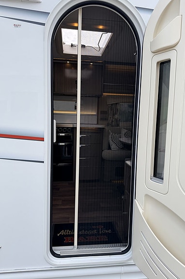 KABE IMPERIAL 1000 2 dører/ALDE/solcelle/AC/mover 16 of 30