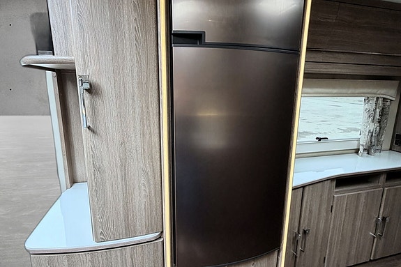 KABE IMPERIAL 1000 2 dører/ALDE/solcelle/AC/mover 28 of 30