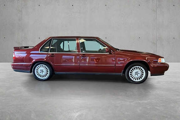 Volvo 960 2 of 22