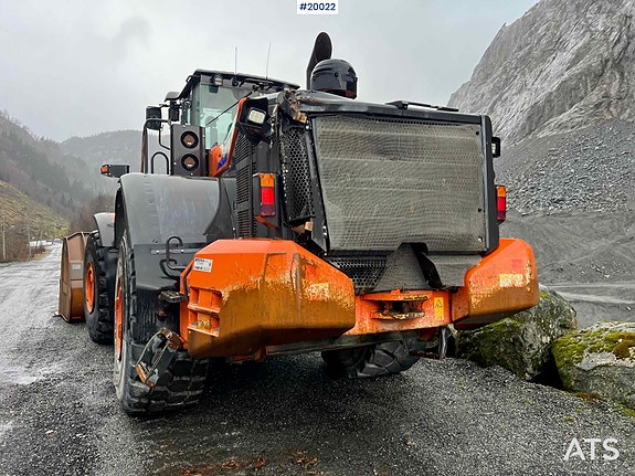 Hitachi zw370-6 hjullaster m / vekt, skriver og skuffe 12 of 30