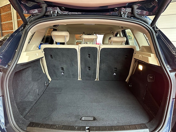 BMW 225xe 30 of 30