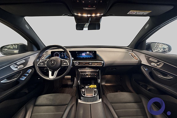 Mercedes-Benz EQC400 12 of 28