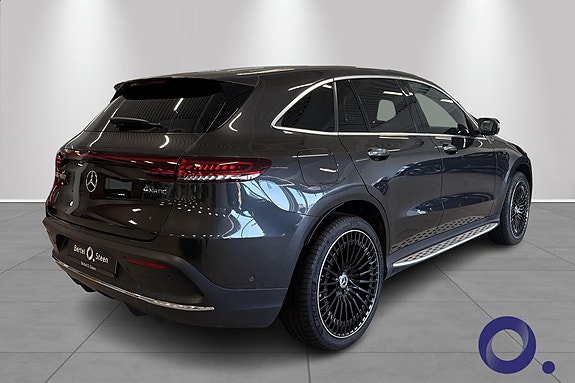 Mercedes-Benz EQC400 8 of 28