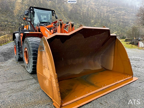 Hitachi zw370-6 Hjullaster m/ vekt, skriver og skuffe 13 of 30