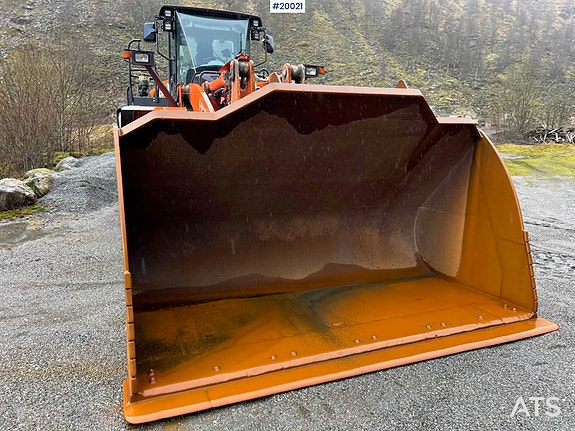 Hitachi zw370-6 Hjullaster m/ vekt, skriver og skuffe 12 of 30