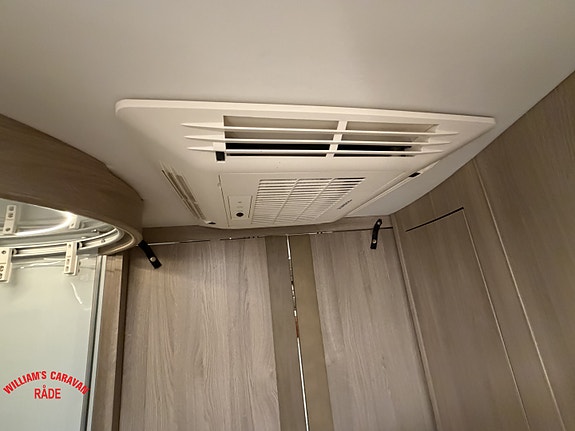 KABE Imperial I 910 GB / Støtteben / Enkle senger / 5 seter 27 of 30
