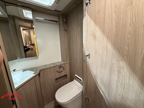KABE Imperial I 910 GB / Støtteben / Enkle senger / 5 seter 20 of 30