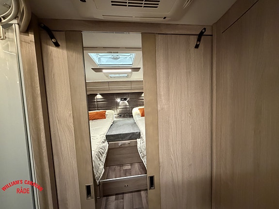 KABE Imperial I 910 GB / Støtteben / Enkle senger / 5 seter 23 of 30
