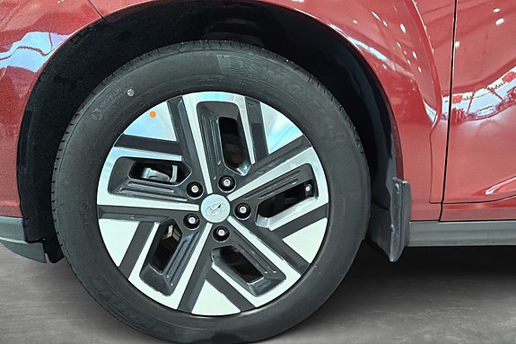 Hyundai Kona 9 of 27