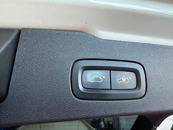 Volvo V60 29 of 30