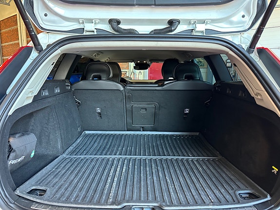 Volvo V60 26 of 30