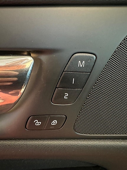 Volvo V60 10 of 30