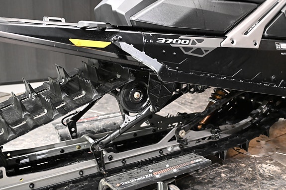 Lynx Shredder 3700RE 850 Turbo R 16 of 24