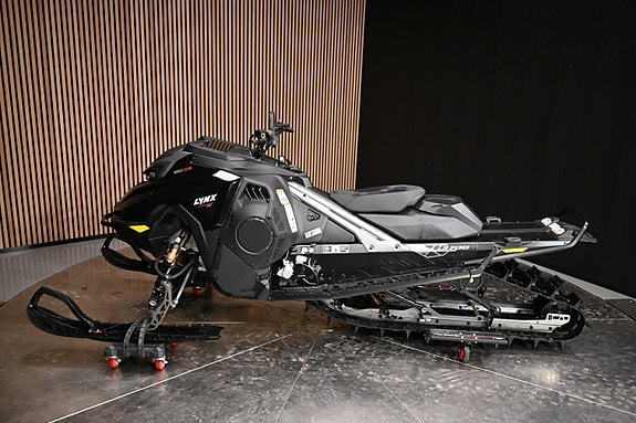 Lynx Shredder 3700RE 850 Turbo R 11 of 24
