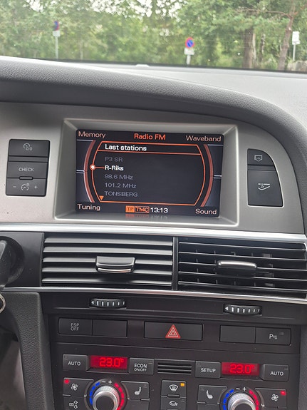 Audi A6 allroad 25 of 30