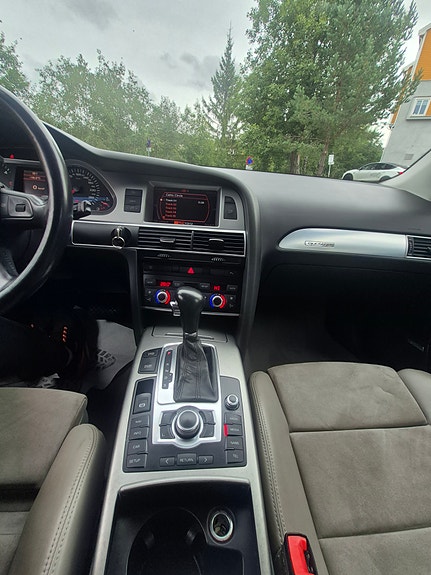 Audi A6 allroad 18 of 30