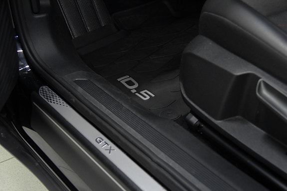Volkswagen ID.5 GTX 29 of 30