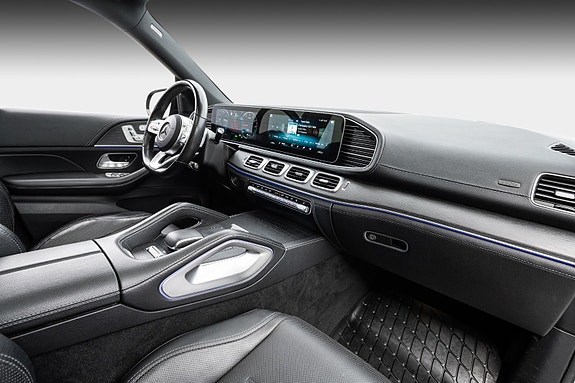 Mercedes-Benz GLE350 de 12 of 30