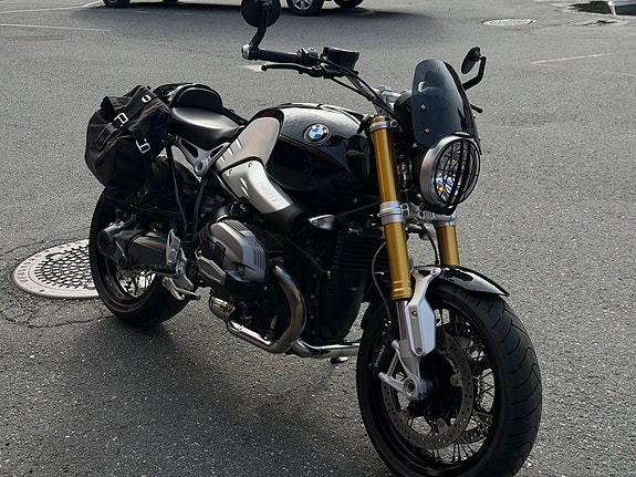 BMW R nineT 6 of 12
