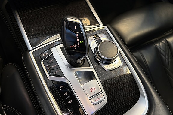 BMW 730d 17 of 20