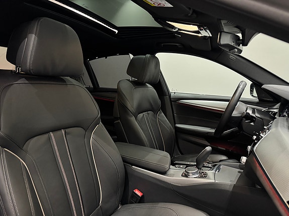 BMW 530i 25 of 30