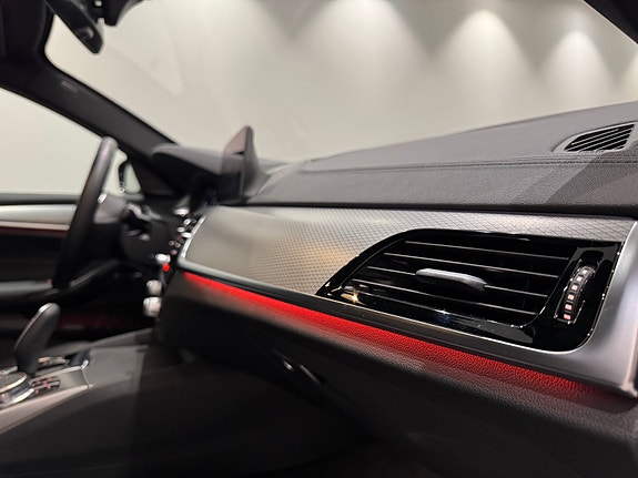 BMW 530i 26 of 30
