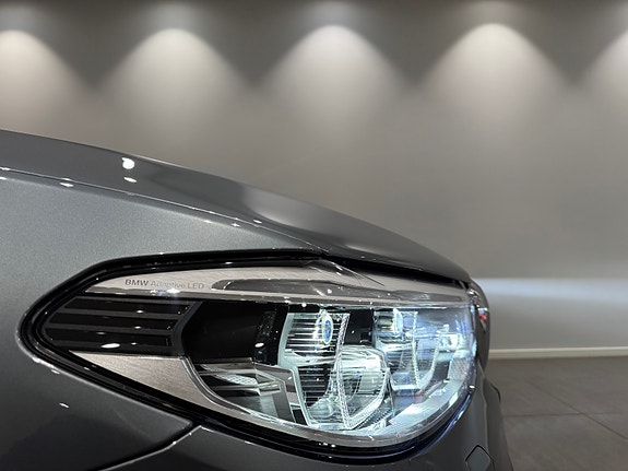 BMW 530i 10 of 30