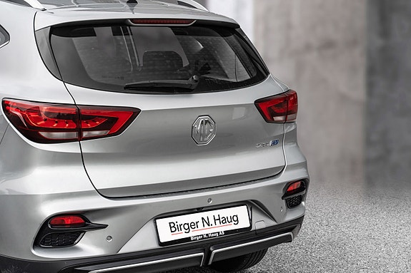 MG ZS EV 6 of 26