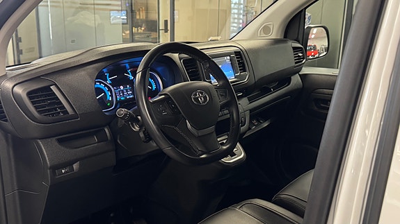 Toyota Proace 18 of 30