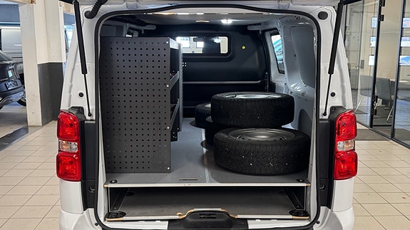 Toyota Proace 10 of 30
