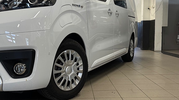 Toyota Proace 3 of 30