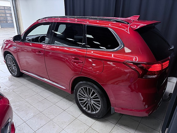 Mitsubishi Outlander 5 of 30