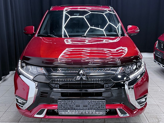 Mitsubishi Outlander 2 of 30