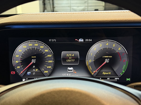 Mercedes-Benz E350 e 30 of 30