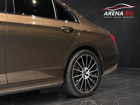 Mercedes-Benz E350 e 8 of 30