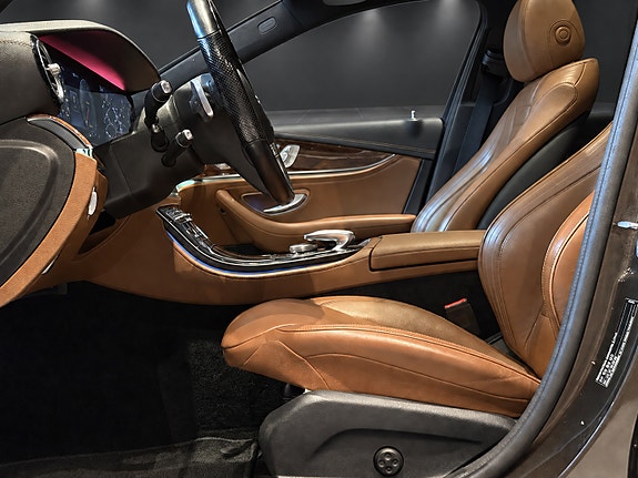 Mercedes-Benz E350 e 17 of 30