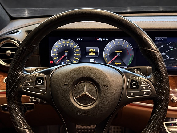 Mercedes-Benz E350 e 29 of 30