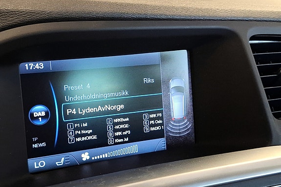 Volvo V60 24 of 26