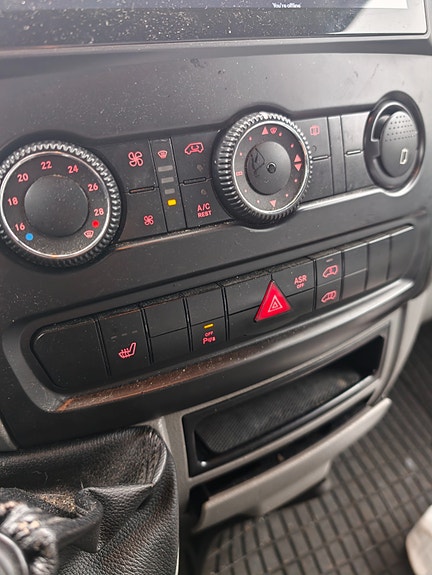 Volkswagen Crafter 19 of 21