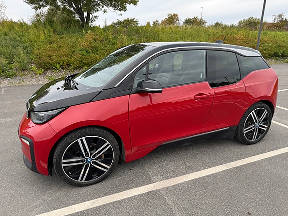 BMW i3 9 of 18